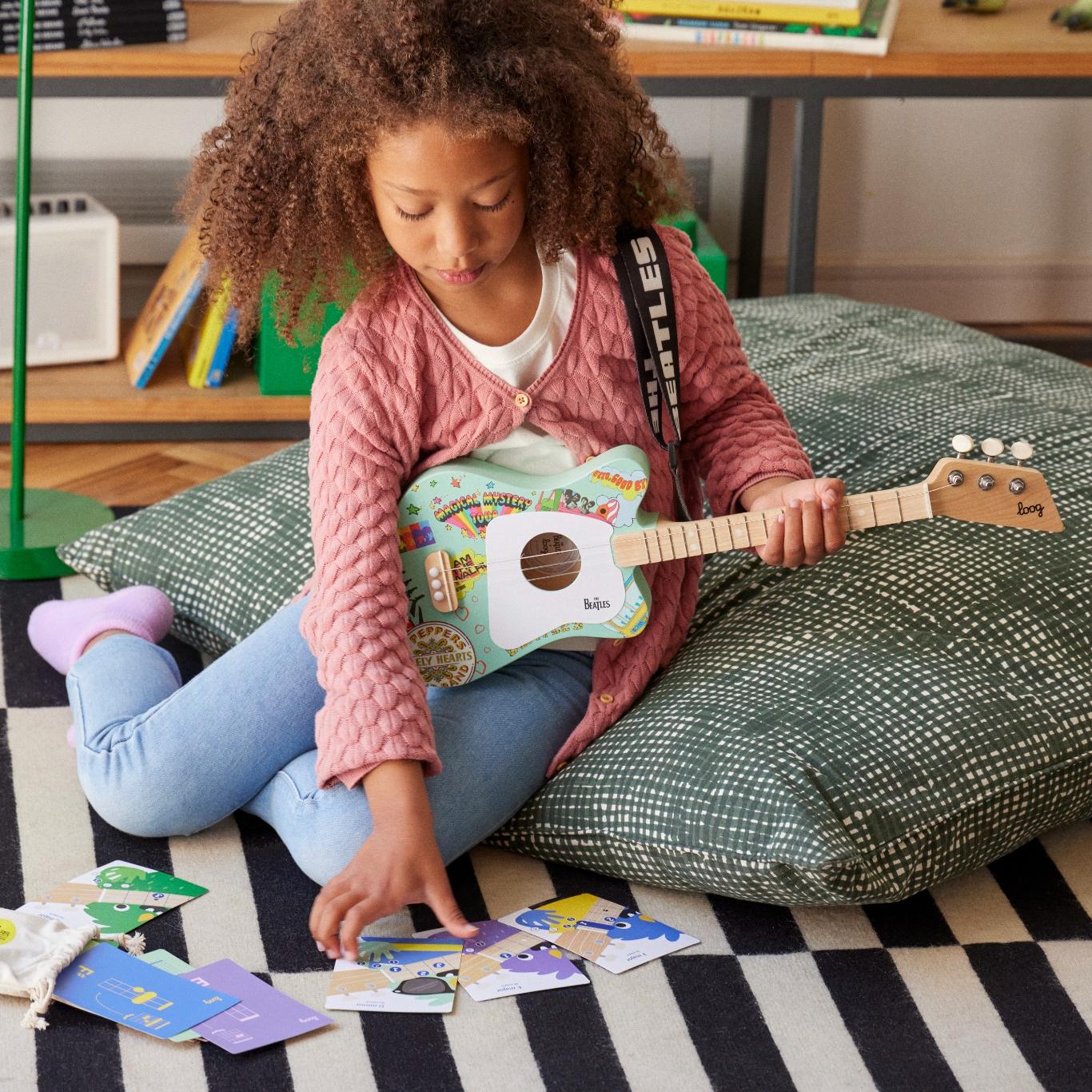 beatles + loog mini guitar - Image 5