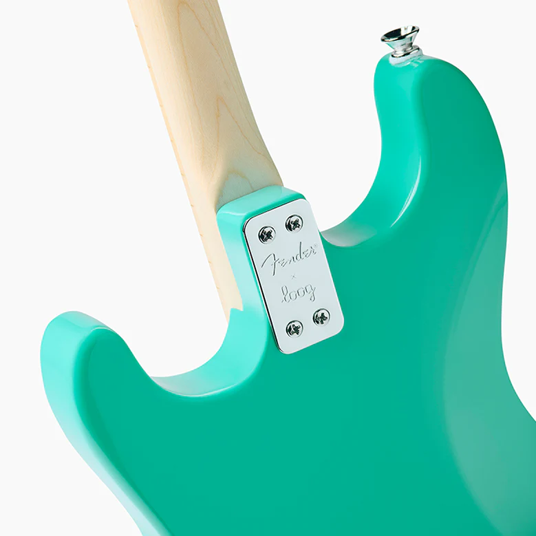 fender x loog stratocaster electric guitar - Image 4