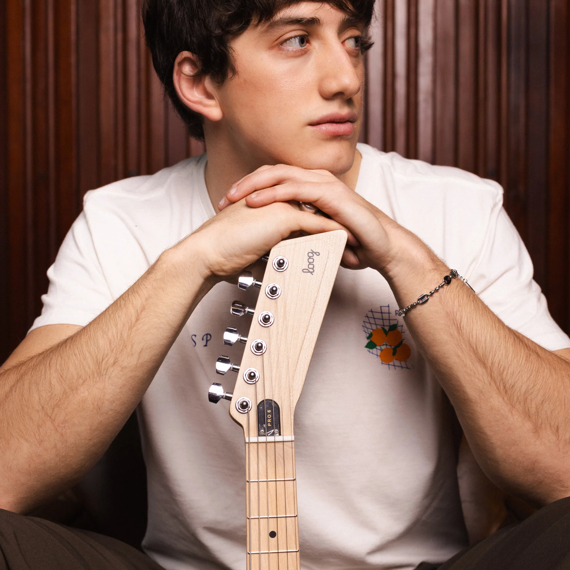 loog pro 6 electric guitar - Image 6